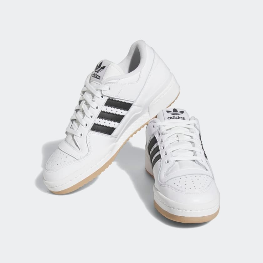white adidas forum