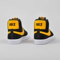 Nike SB Blazer Mid, black / university gold / white