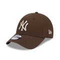 New Era New York Yankees League Essential 9FORTY, brown