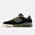 New Balance Andrew Reynolds 933, black / dark olivine