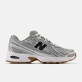 New Balance 740, slate grey / black / rain cloud.