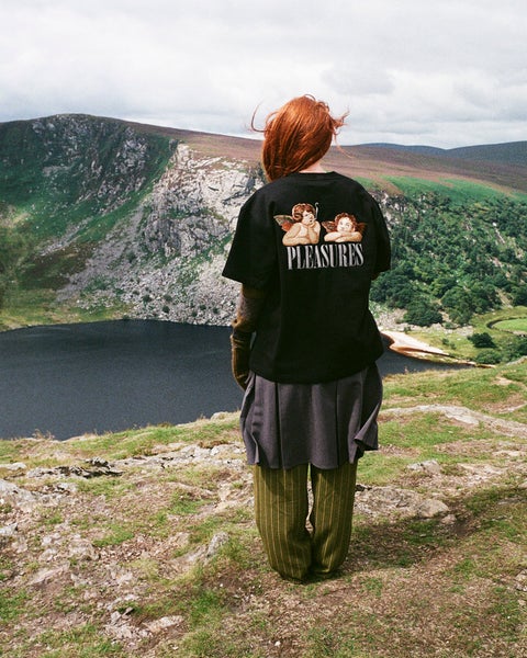 Pleasures Dynamic Short Sleeve Crewneck, black