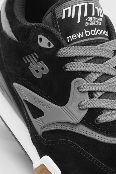 New Balance 770, black / grey