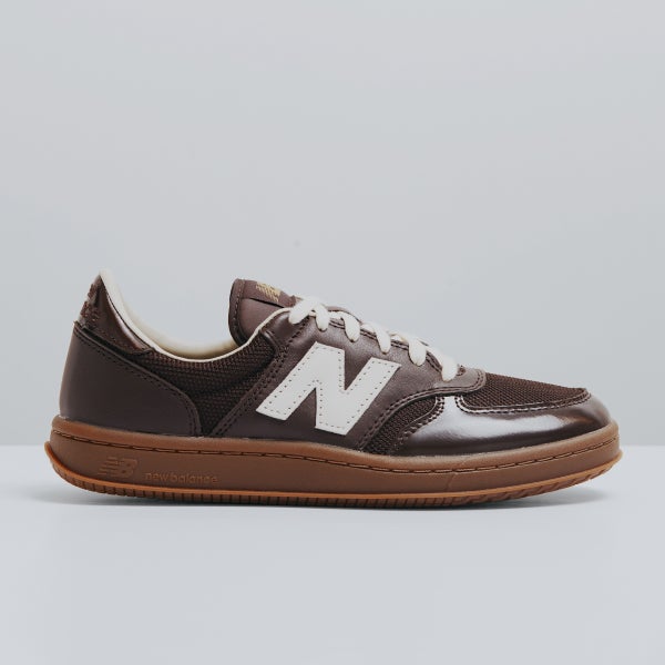 New Balance T500, black coffee / sea salt