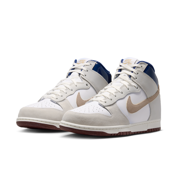 Nike SB X Beyond Store Dunk Hi, white / ivory / sand dune