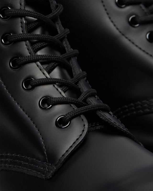 Dr. Martens 1460, black smooth