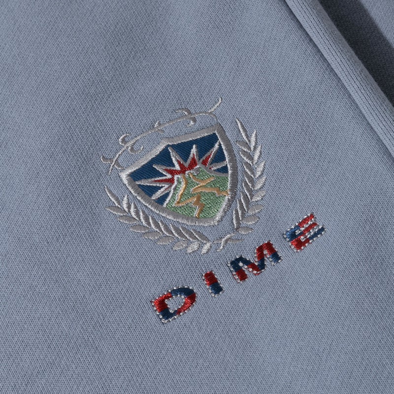 Dime Split Crest Sweatpant, indigo wash