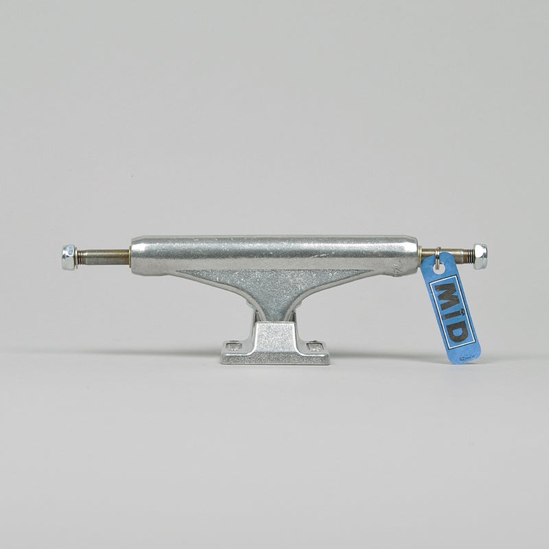 Independent Mid trucks, polished