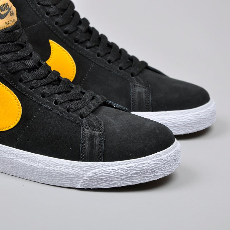 Nike SB Blazer Mid, black / university gold / white